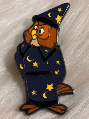 Disney Pin Loungefly Wizard Owl Pooh Halloween Costumes Mystery